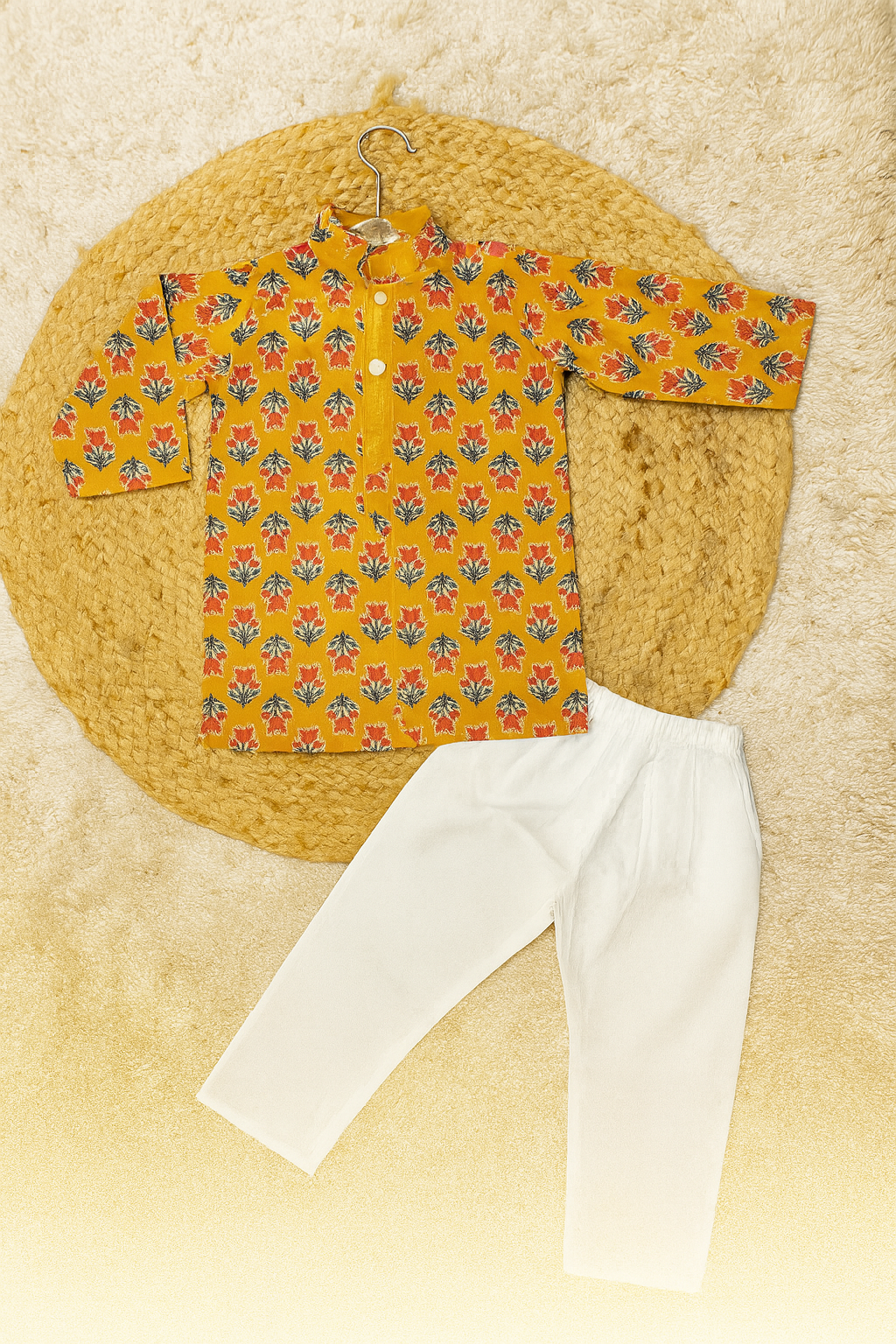 Cotton kurta pyjama set with festive prints