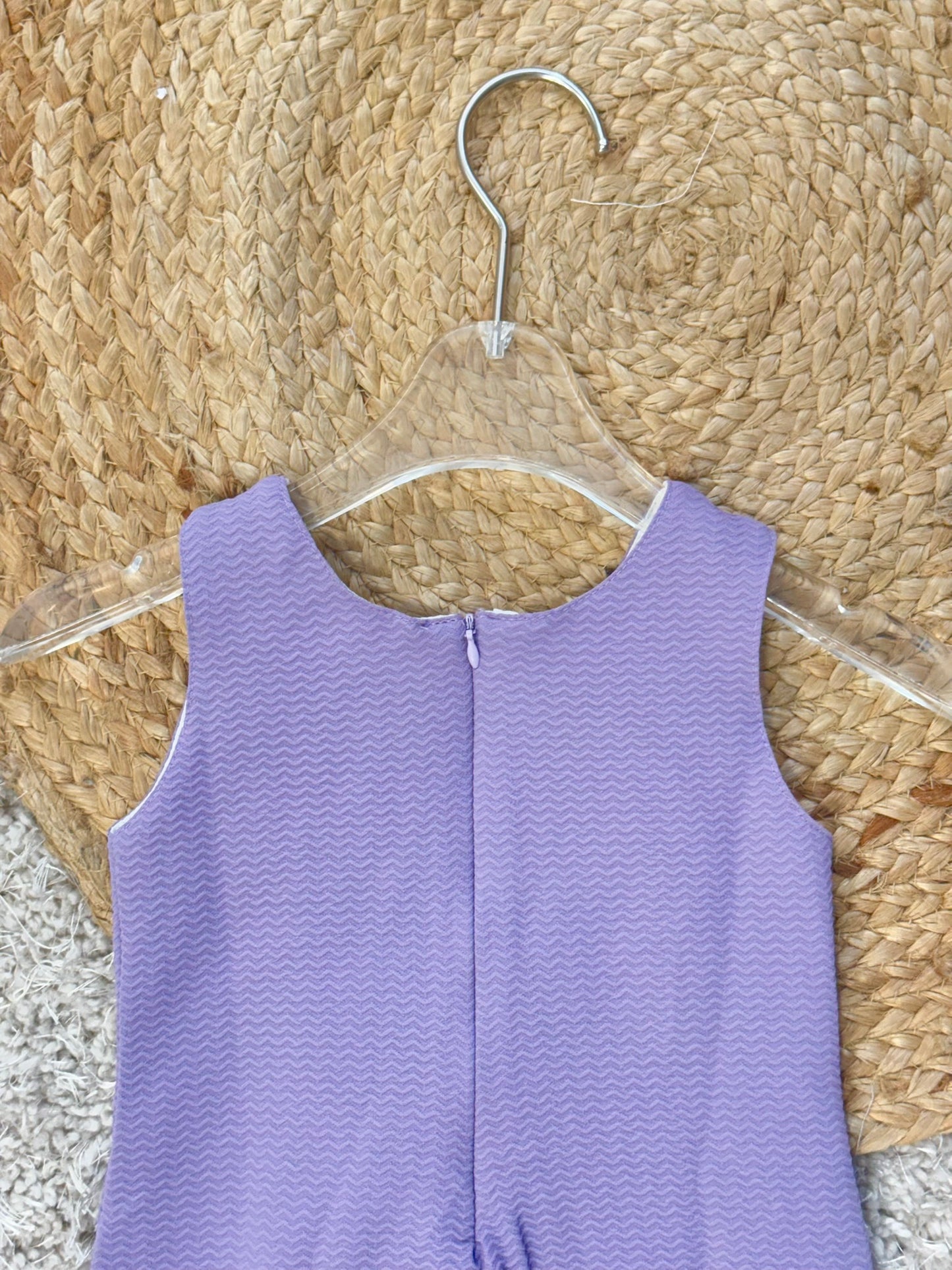 Sleeveless bow dress