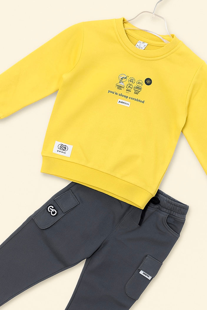 Boys’ 2-Piece Sweatshirt & Cargo Pant Set