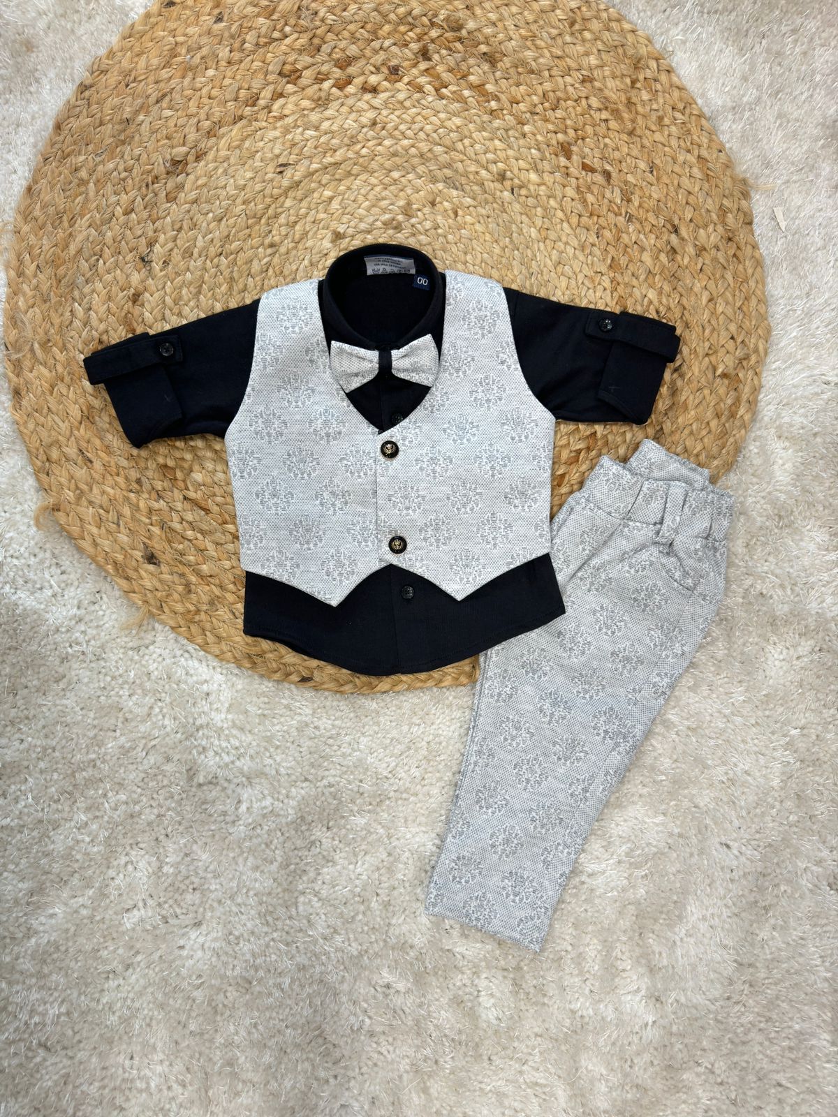 Full Sleeves Striped 3 Piece Party Suit Set - Gray