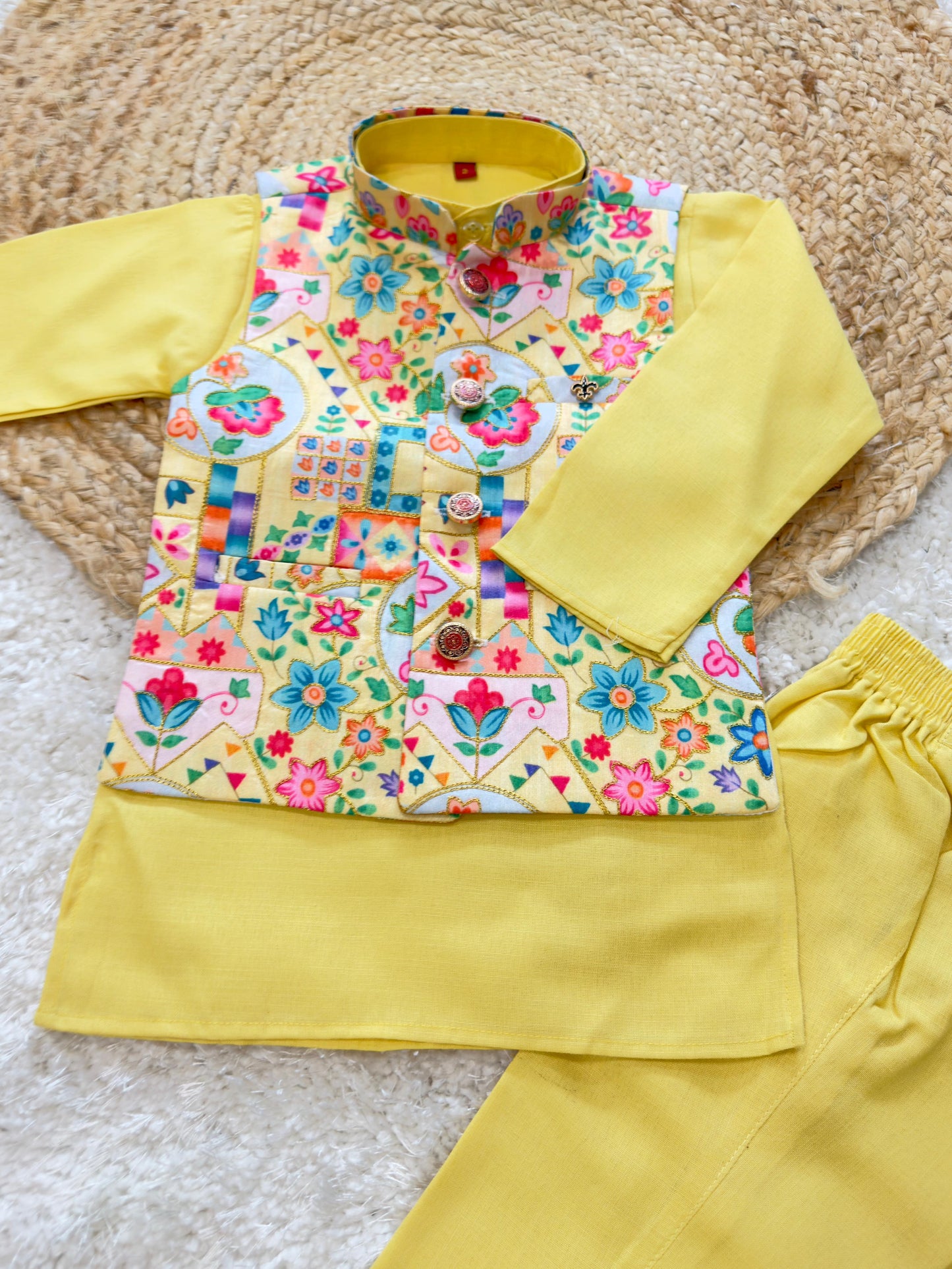 Full Sleeves Solid Kurta & Pyjama With Floral Printed Jacket - Yellow