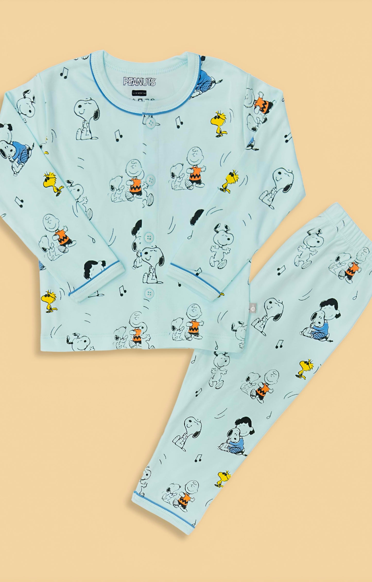 Full Sleeves Snoopy Beagle Print Night Suit Set - White