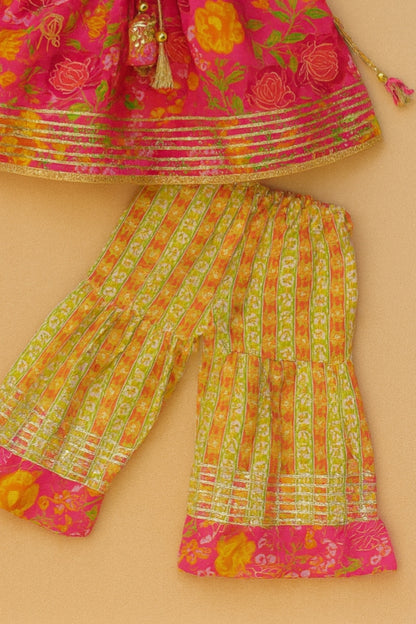 Ethnic printed twinning set with mirror lace