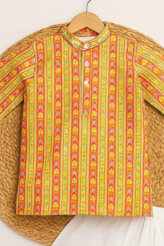 Cotton kurta pyjama set with festive prints