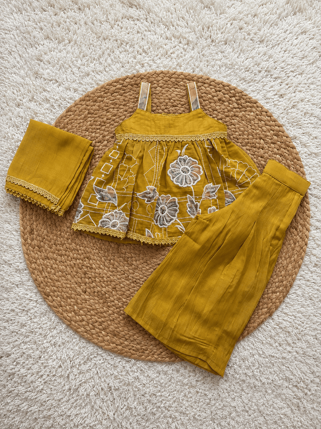 Mustard Blossom Ethnic Set