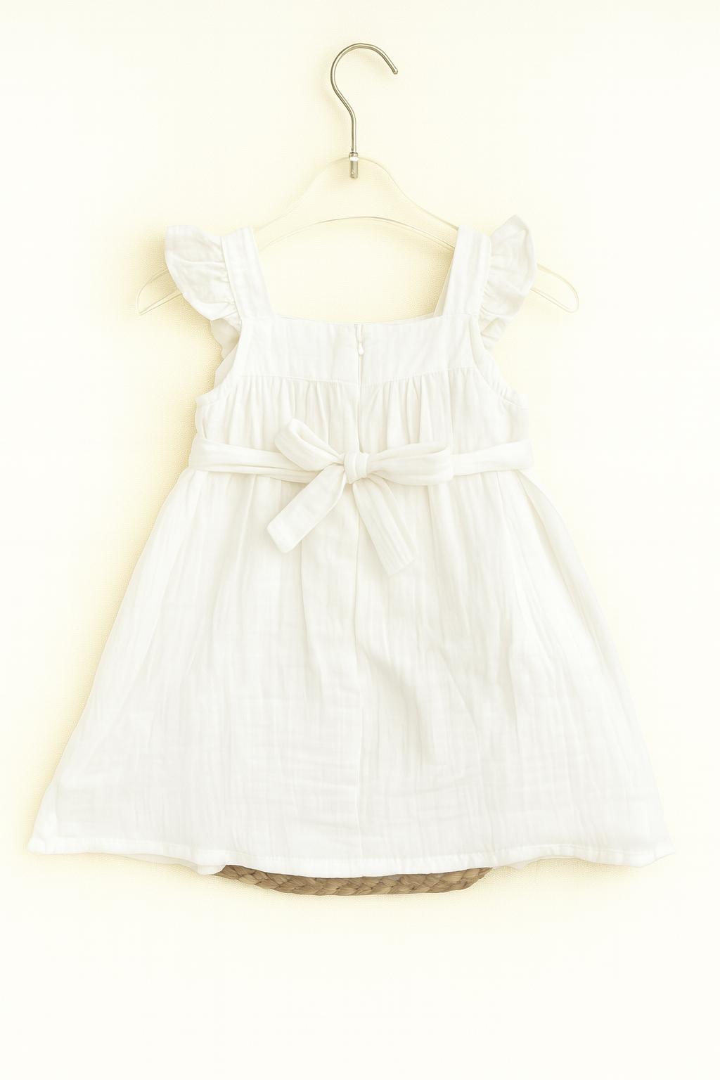 Cotton sleeveless frocks with smocking and flower print