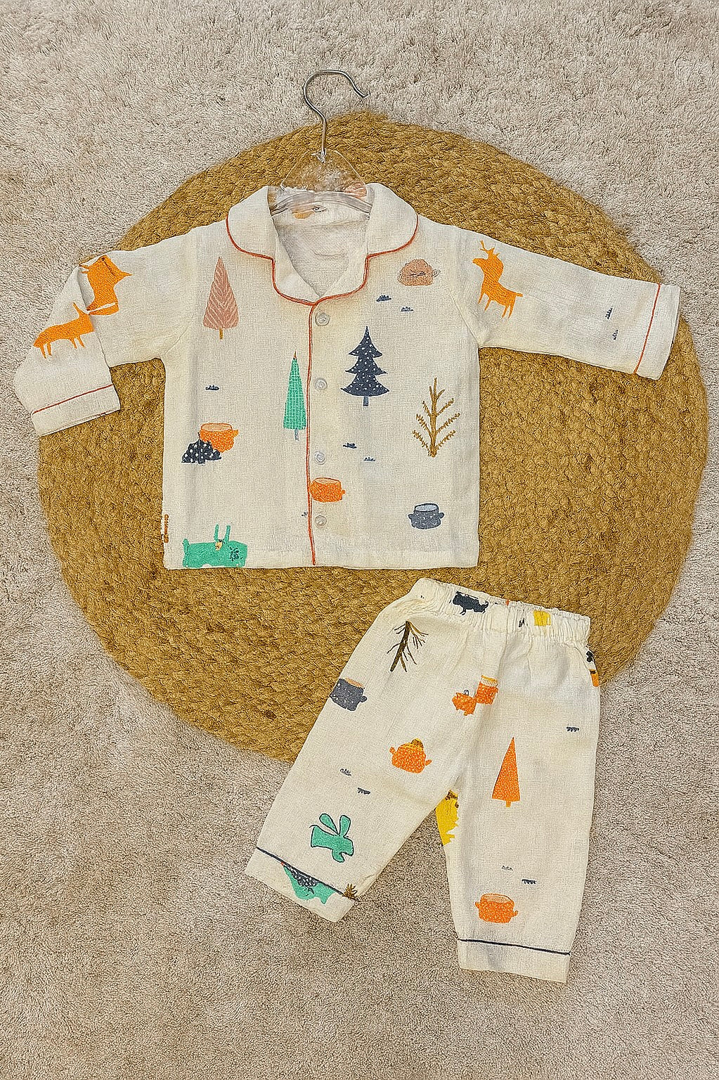 White cotton night suit with forest animal print