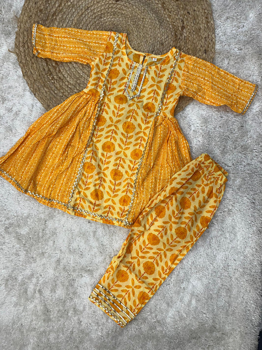 Girls Yellow Color Cotton Kurti Pant Set