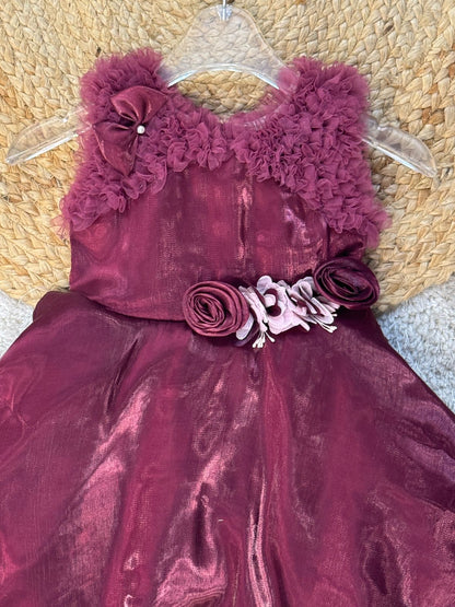 Net Sleeveless Party Frock With Bow Corsage - Maroon