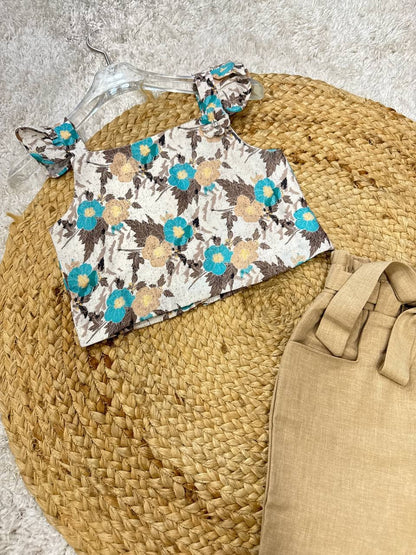 Floral Crop Top with Belted Beige Culottes