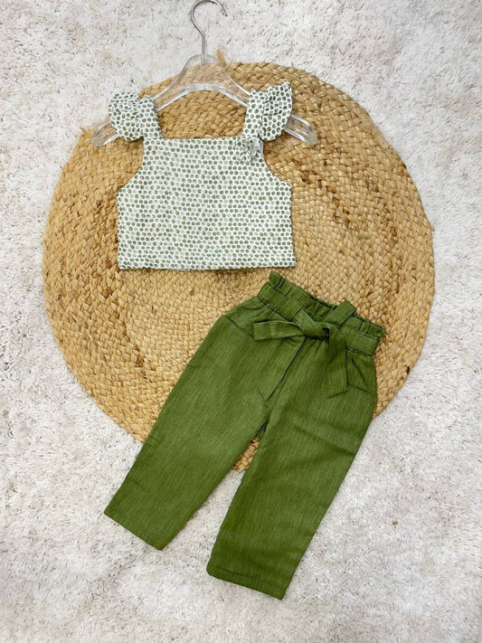 Stylish Polka Dot Crop Top with Belted Pants Set