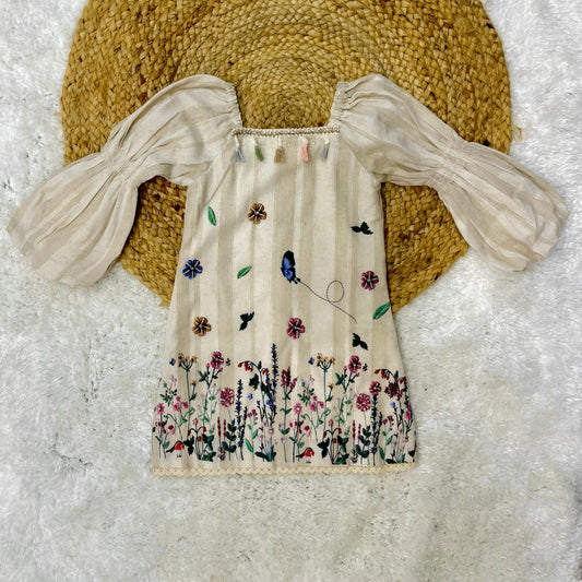 Girl's Ultimate Comfort and Style in One Piece with Bag Set.
